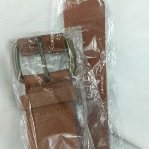 Light brown leather belt size large NWT tan gold